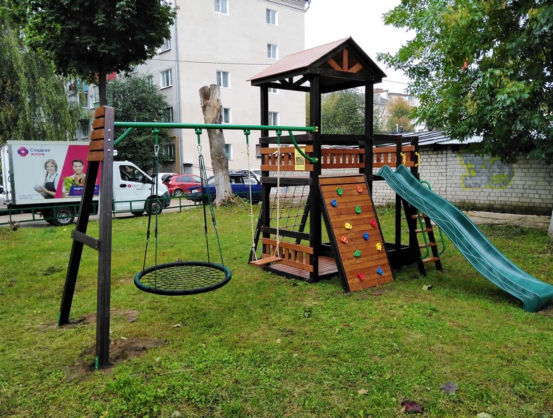 Детская площадка MIDDLE STRONG 6 с металлической качельной балкой