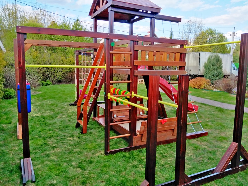 Детская площадка LARGE FAMILY (БОЛЬШАЯ СЕМЬЯ)