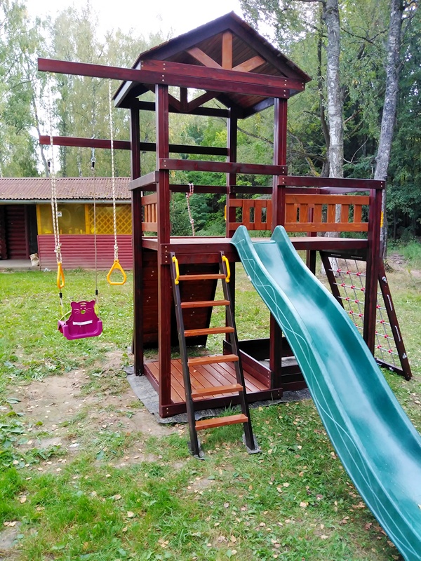 Детская площадка MIDDLE 1 с встроенной песочницей