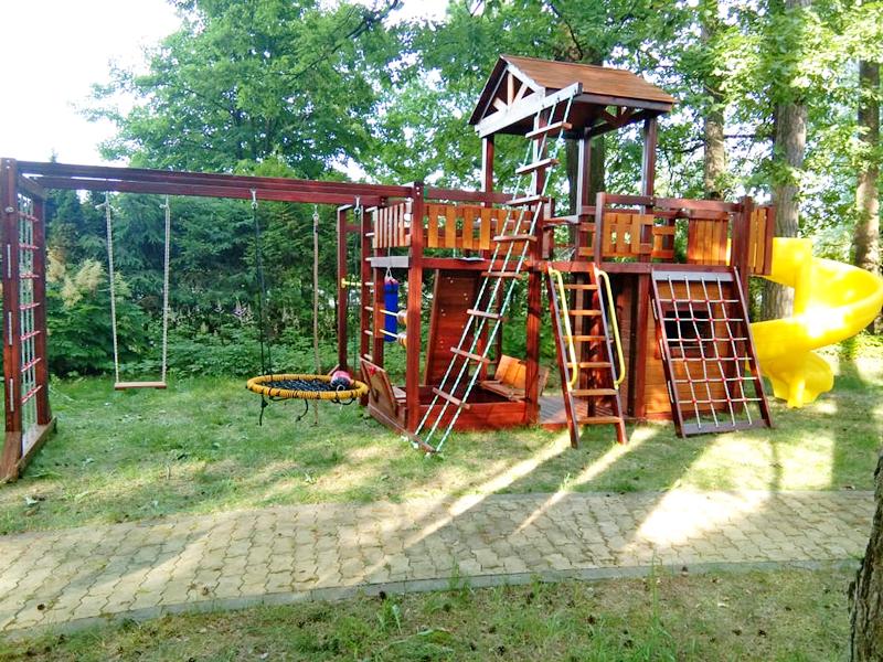 Детская площадка LARGE FRIENDLY FAMILY (Большая дружная семья)