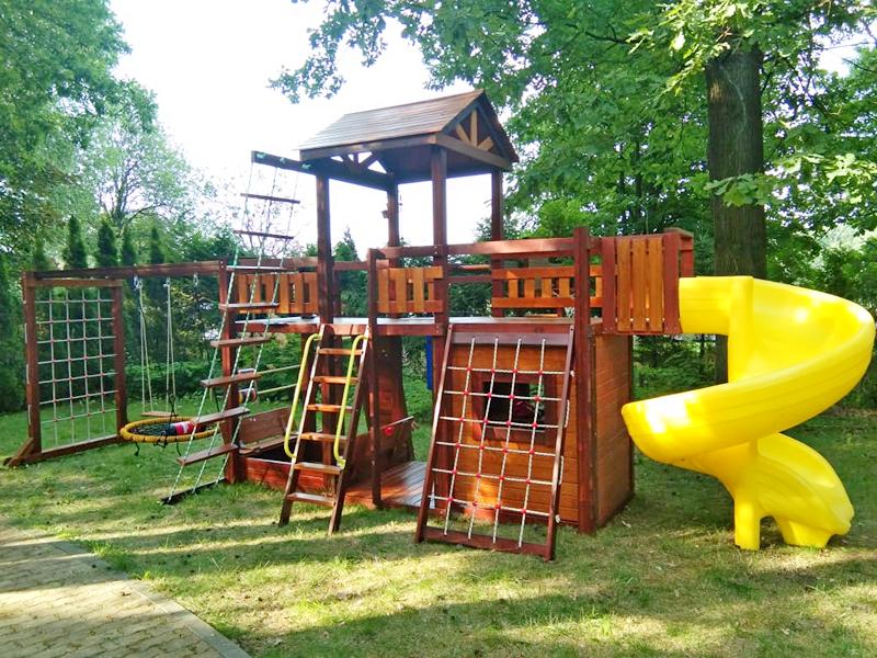 Детская площадка LARGE FRIENDLY FAMILY (Большая дружная семья)
