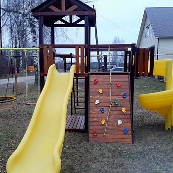 MIDDLE STRONG 8 с металлической качельной балкой